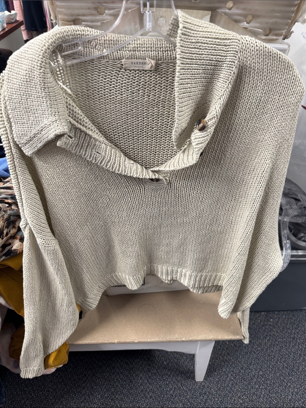 Harper Henley sweater L // 062610
